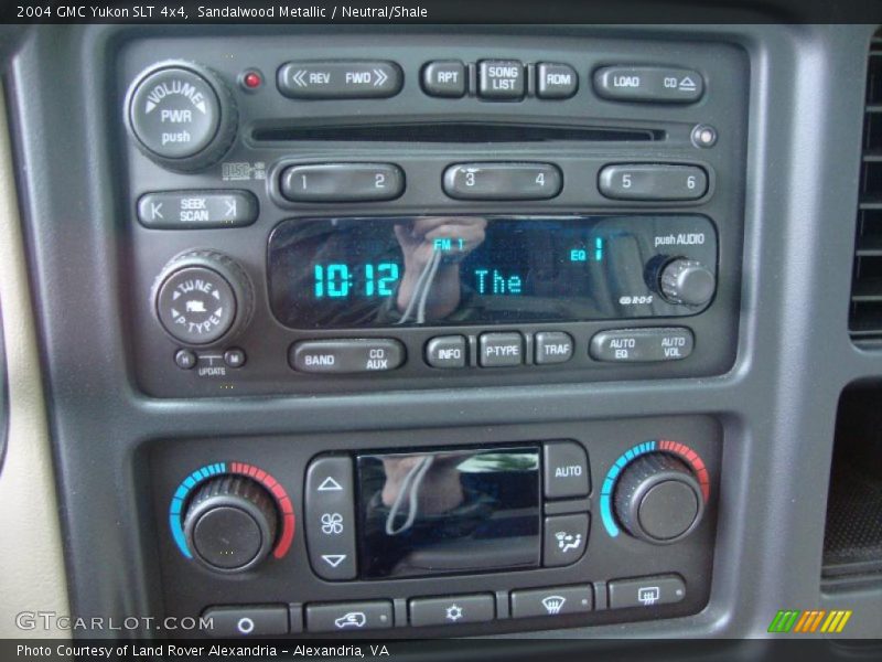 Sandalwood Metallic / Neutral/Shale 2004 GMC Yukon SLT 4x4