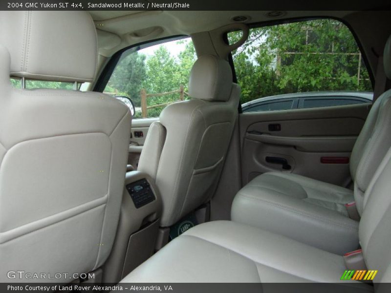 Sandalwood Metallic / Neutral/Shale 2004 GMC Yukon SLT 4x4