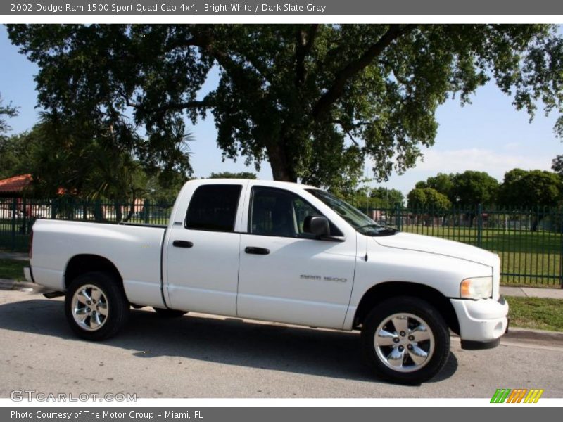 Bright White / Dark Slate Gray 2002 Dodge Ram 1500 Sport Quad Cab 4x4