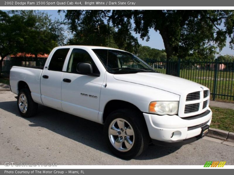 Bright White / Dark Slate Gray 2002 Dodge Ram 1500 Sport Quad Cab 4x4