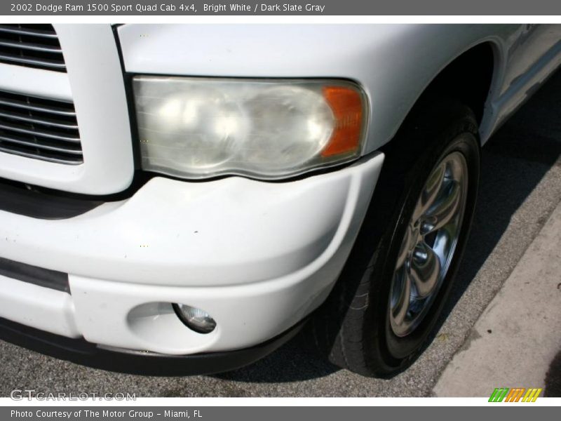 Bright White / Dark Slate Gray 2002 Dodge Ram 1500 Sport Quad Cab 4x4