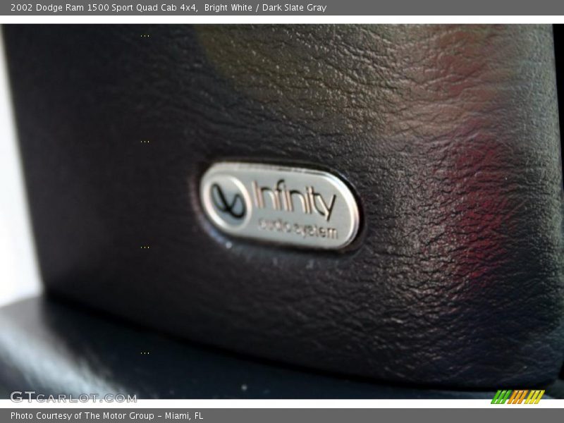 Bright White / Dark Slate Gray 2002 Dodge Ram 1500 Sport Quad Cab 4x4