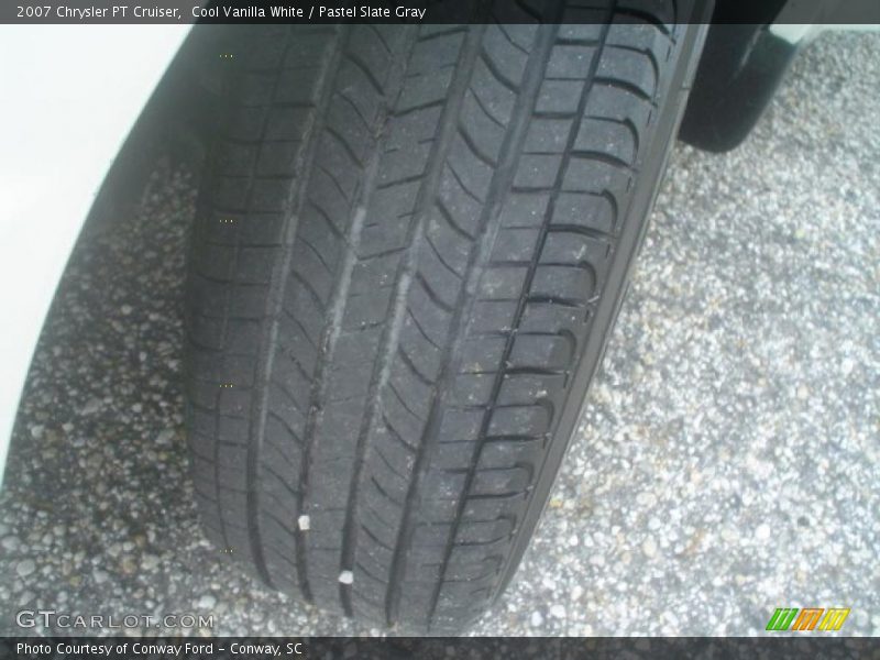 Cool Vanilla White / Pastel Slate Gray 2007 Chrysler PT Cruiser