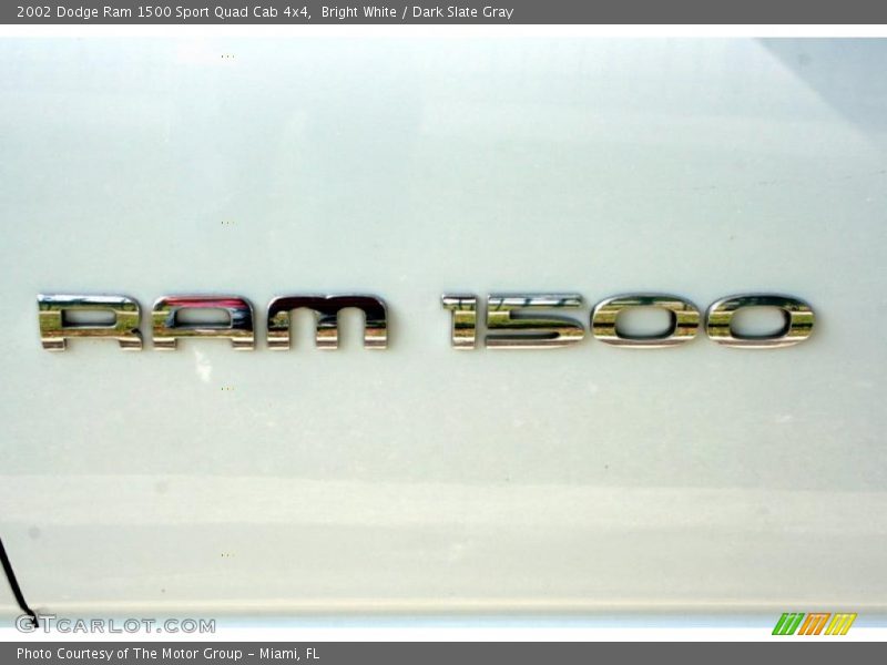 Bright White / Dark Slate Gray 2002 Dodge Ram 1500 Sport Quad Cab 4x4