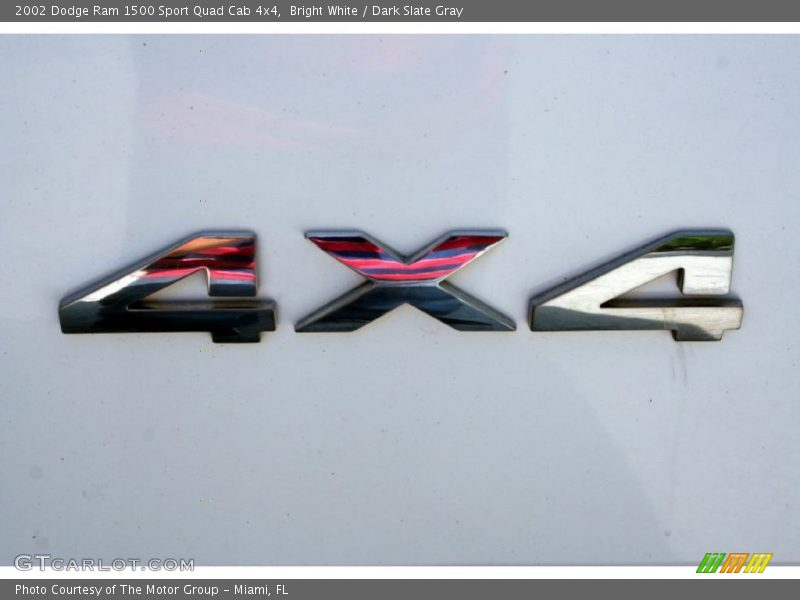 Bright White / Dark Slate Gray 2002 Dodge Ram 1500 Sport Quad Cab 4x4