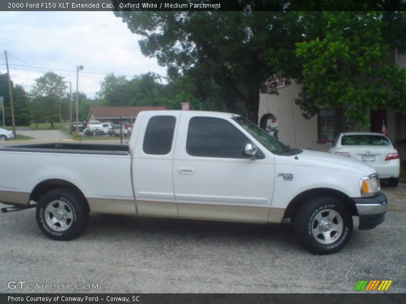 Oxford White / Medium Parchment 2000 Ford F150 XLT Extended Cab