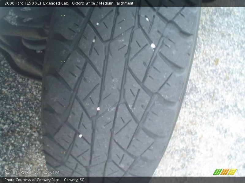 Oxford White / Medium Parchment 2000 Ford F150 XLT Extended Cab