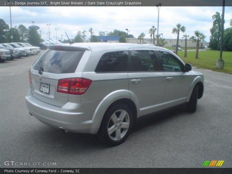 Bright Silver Metallic / Dark Slate Gray/Light Graystone 2009 Dodge Journey SXT