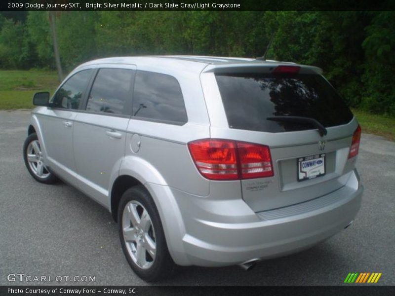 Bright Silver Metallic / Dark Slate Gray/Light Graystone 2009 Dodge Journey SXT