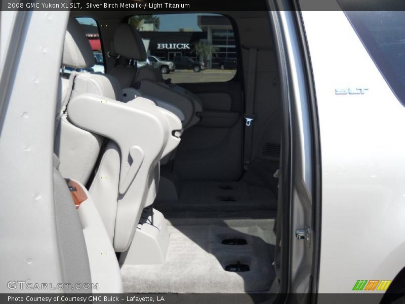 Silver Birch Metallic / Light Titanium 2008 GMC Yukon XL SLT