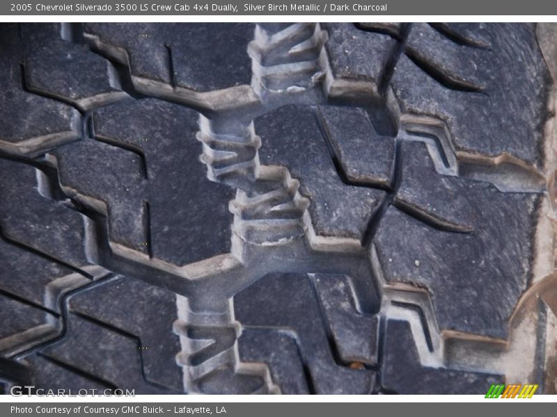 Silver Birch Metallic / Dark Charcoal 2005 Chevrolet Silverado 3500 LS Crew Cab 4x4 Dually