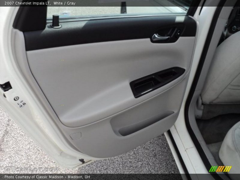 White / Gray 2007 Chevrolet Impala LT