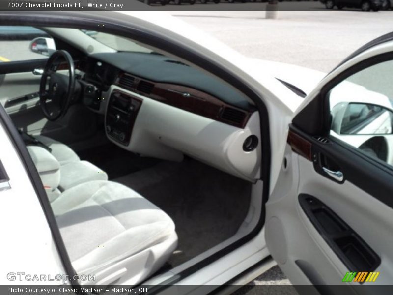 White / Gray 2007 Chevrolet Impala LT