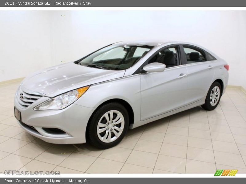 Radiant Silver / Gray 2011 Hyundai Sonata GLS
