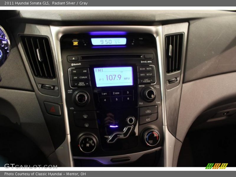 Radiant Silver / Gray 2011 Hyundai Sonata GLS
