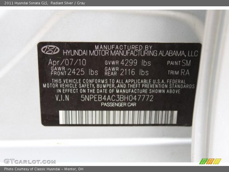 Radiant Silver / Gray 2011 Hyundai Sonata GLS