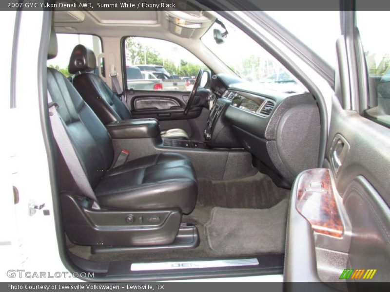 Summit White / Ebony Black 2007 GMC Yukon Denali AWD