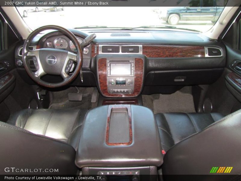 Summit White / Ebony Black 2007 GMC Yukon Denali AWD