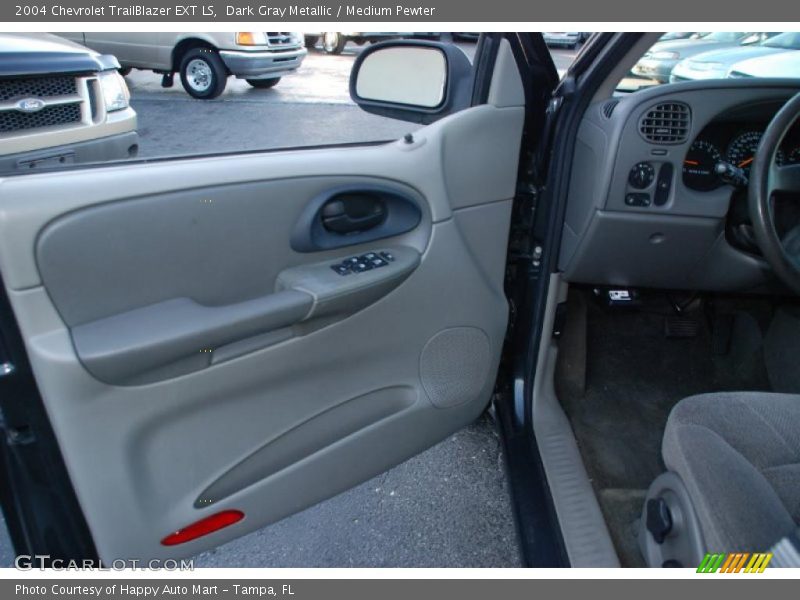 Dark Gray Metallic / Medium Pewter 2004 Chevrolet TrailBlazer EXT LS