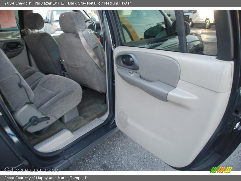 Dark Gray Metallic / Medium Pewter 2004 Chevrolet TrailBlazer EXT LS