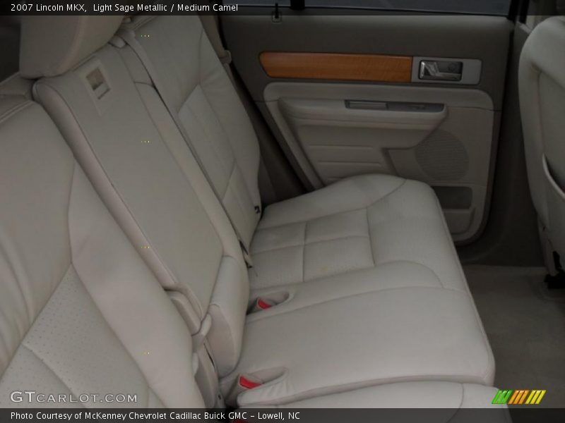 Light Sage Metallic / Medium Camel 2007 Lincoln MKX