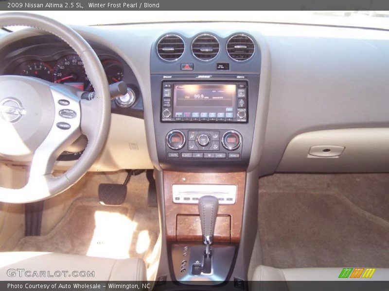 Winter Frost Pearl / Blond 2009 Nissan Altima 2.5 SL