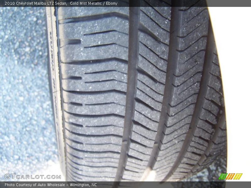 Gold Mist Metallic / Ebony 2010 Chevrolet Malibu LTZ Sedan