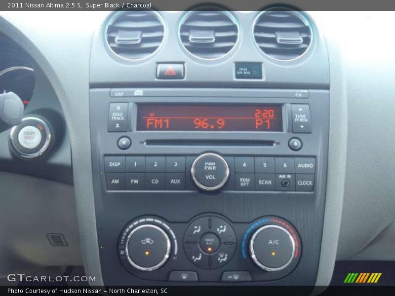 Super Black / Charcoal 2011 Nissan Altima 2.5 S
