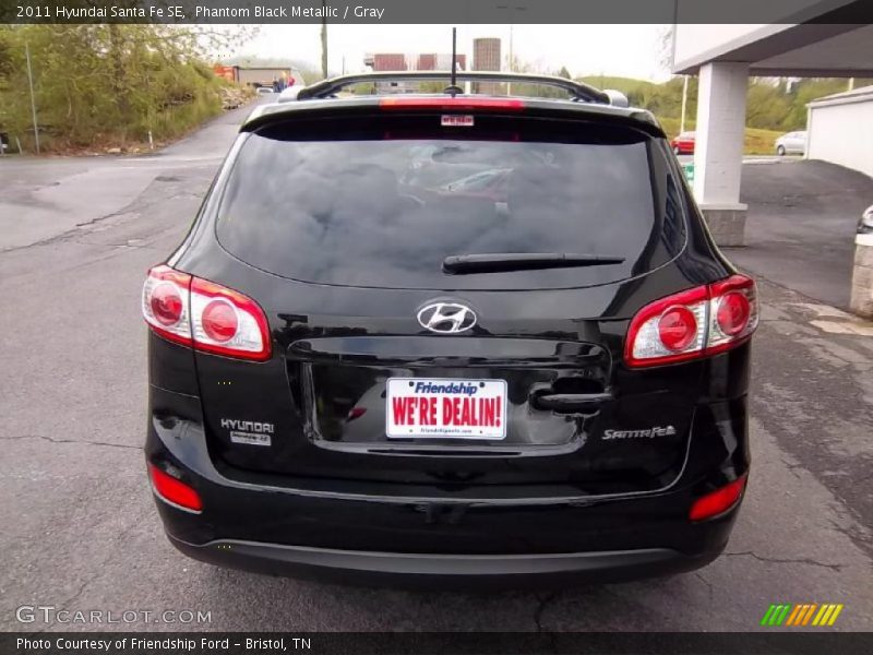 Phantom Black Metallic / Gray 2011 Hyundai Santa Fe SE