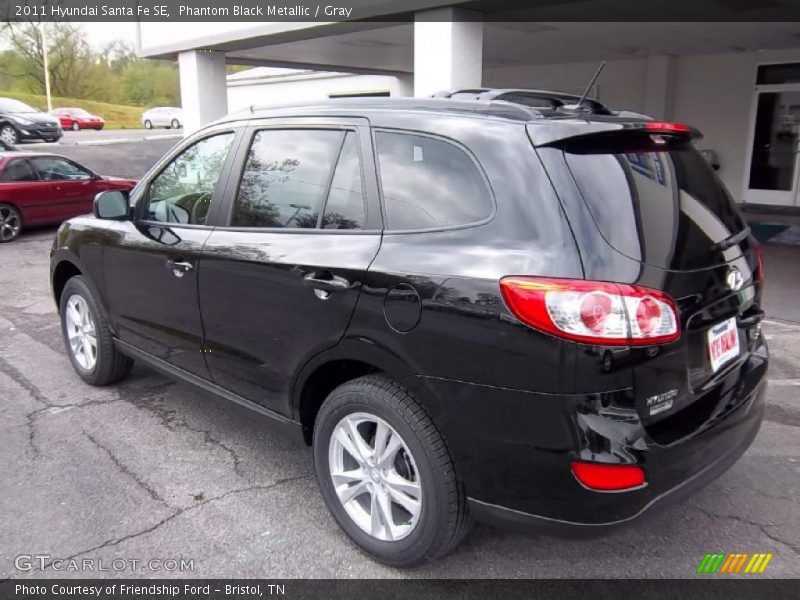 Phantom Black Metallic / Gray 2011 Hyundai Santa Fe SE