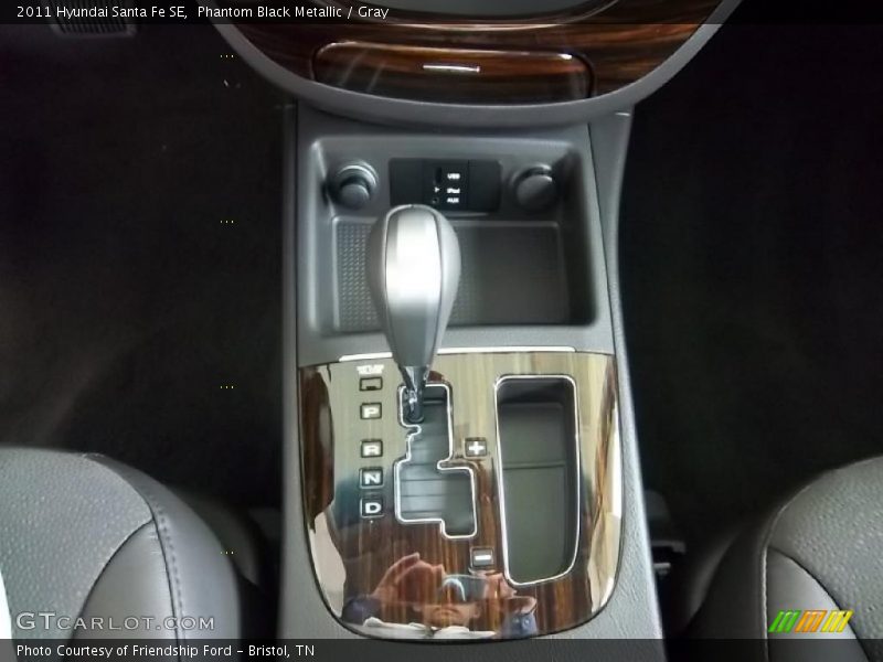 Phantom Black Metallic / Gray 2011 Hyundai Santa Fe SE