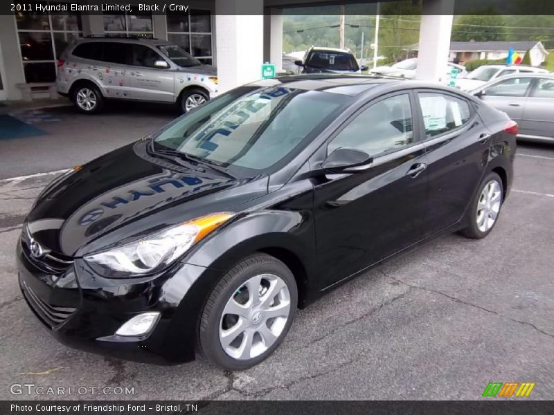 Front 3/4 View of 2011 Elantra Limited