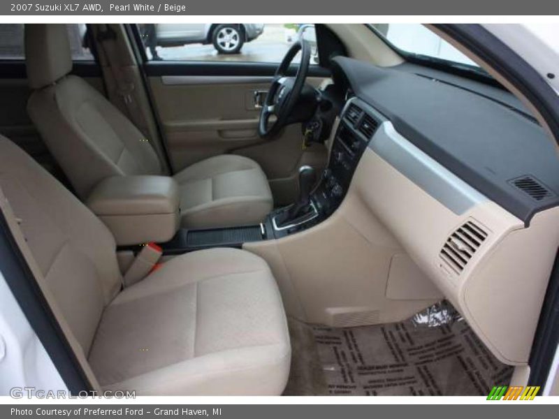 Pearl White / Beige 2007 Suzuki XL7 AWD