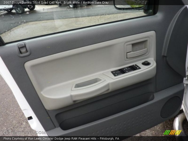 Door Panel of 2007 Dakota TRX4 Quad Cab 4x4
