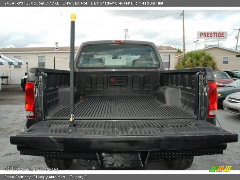 Dark Shadow Grey Metallic / Medium Flint 2004 Ford F250 Super Duty XLT Crew Cab 4x4