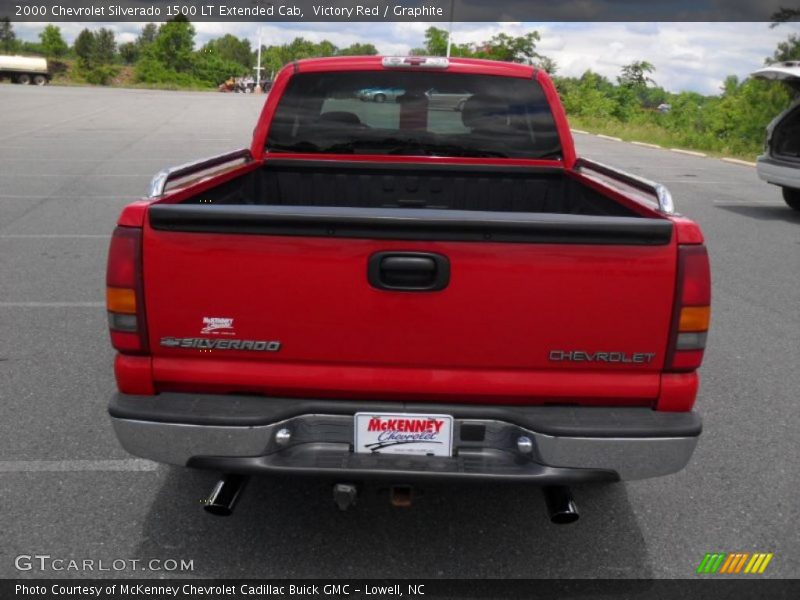 Victory Red / Graphite 2000 Chevrolet Silverado 1500 LT Extended Cab