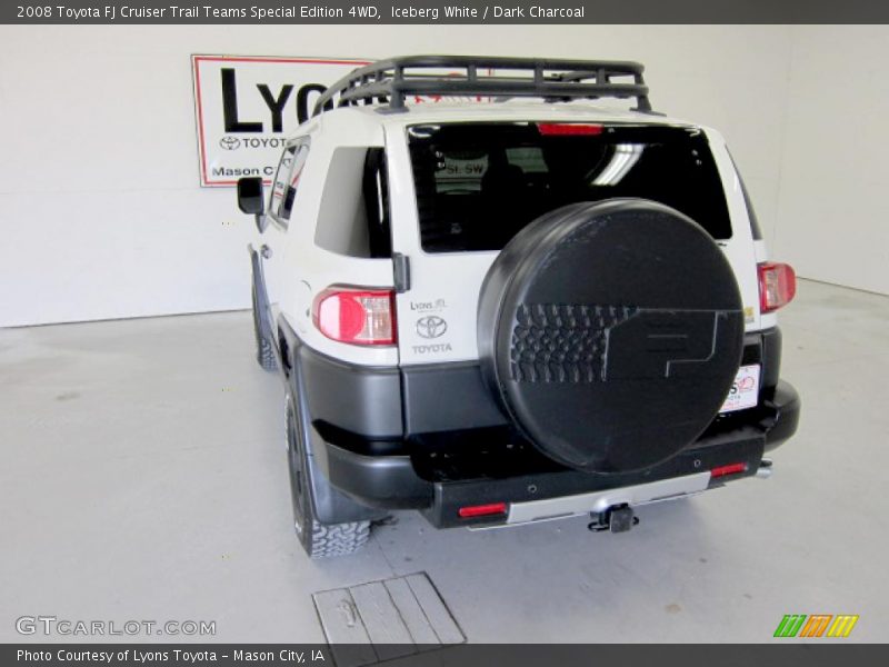 Iceberg White / Dark Charcoal 2008 Toyota FJ Cruiser Trail Teams Special Edition 4WD