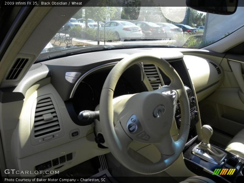 Dashboard of 2009 FX 35