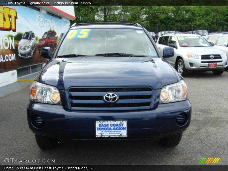 Indigo Ink Pearl / Ivory 2005 Toyota Highlander V6