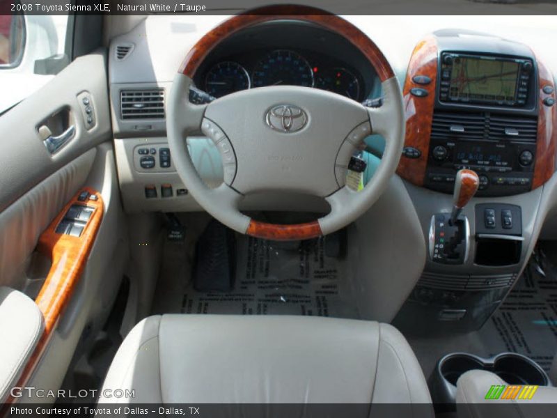 Natural White / Taupe 2008 Toyota Sienna XLE
