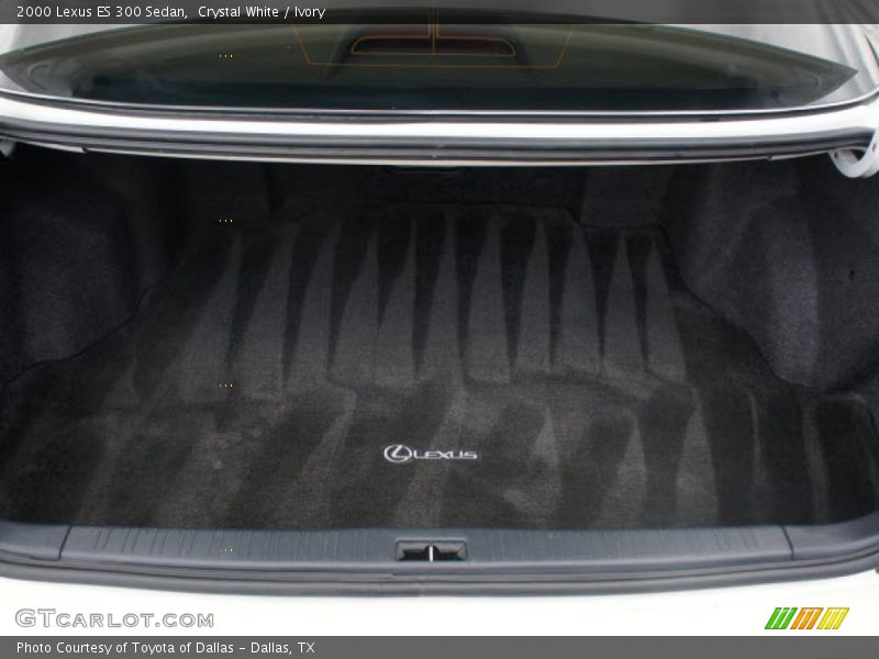 Crystal White / Ivory 2000 Lexus ES 300 Sedan