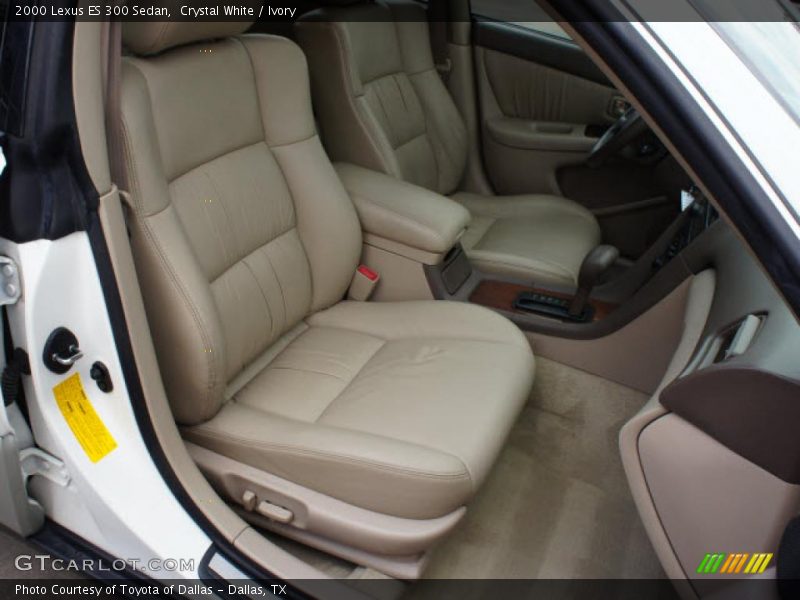 Crystal White / Ivory 2000 Lexus ES 300 Sedan
