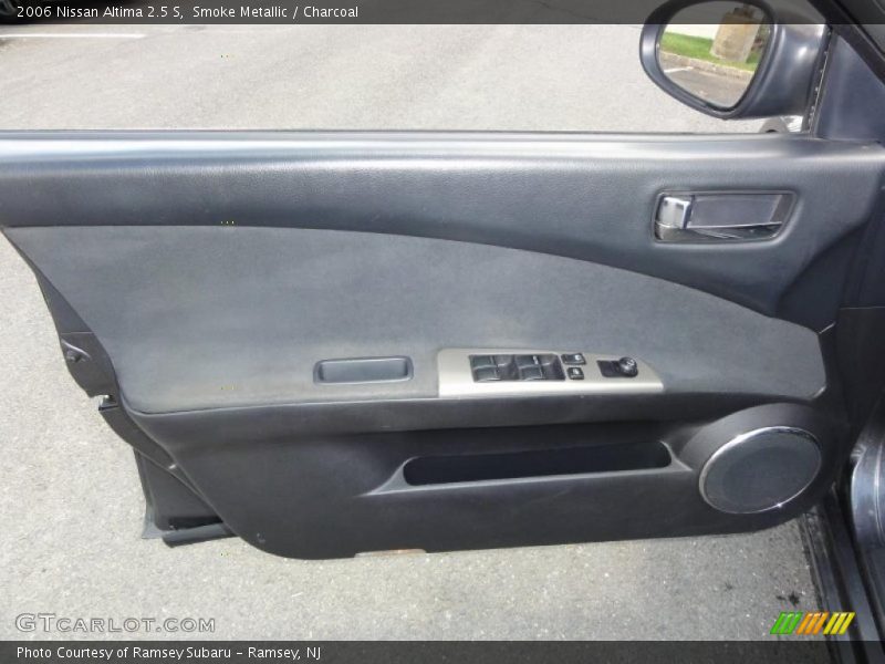 Smoke Metallic / Charcoal 2006 Nissan Altima 2.5 S