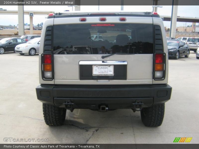 Pewter Metallic / Wheat 2004 Hummer H2 SUV