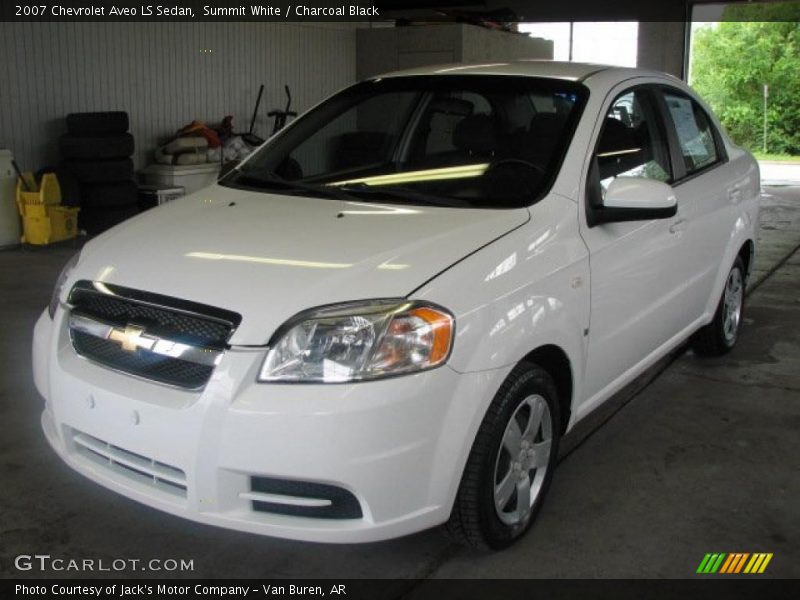 Summit White / Charcoal Black 2007 Chevrolet Aveo LS Sedan