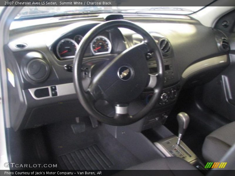 Summit White / Charcoal Black 2007 Chevrolet Aveo LS Sedan