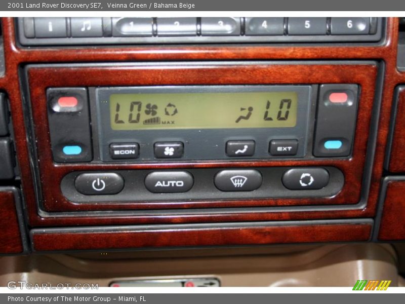 Veinna Green / Bahama Beige 2001 Land Rover Discovery SE7