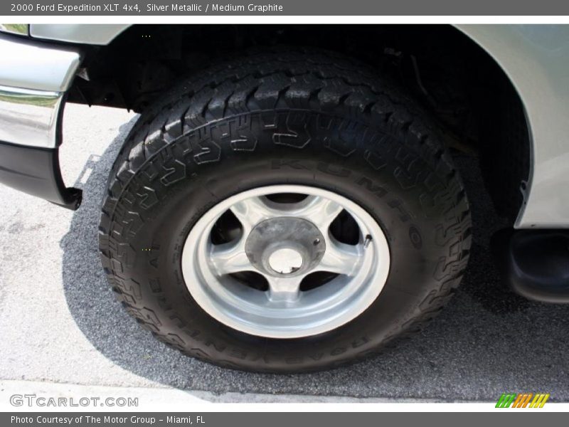 Silver Metallic / Medium Graphite 2000 Ford Expedition XLT 4x4