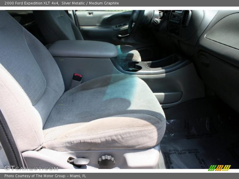 Silver Metallic / Medium Graphite 2000 Ford Expedition XLT 4x4