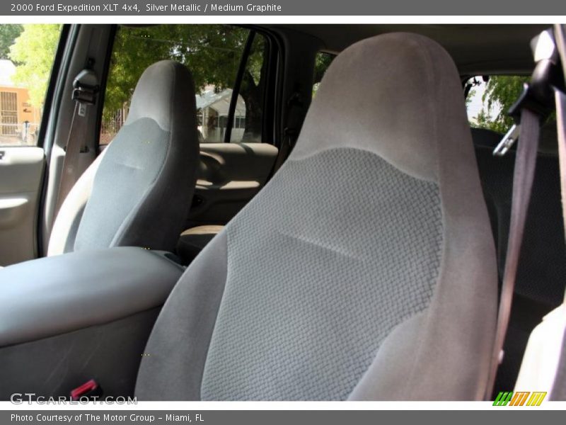 Silver Metallic / Medium Graphite 2000 Ford Expedition XLT 4x4